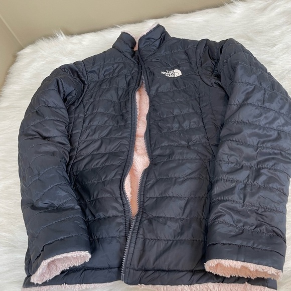 Girls North Face reversible puffer large 14 -16 - Picture 1 of 14